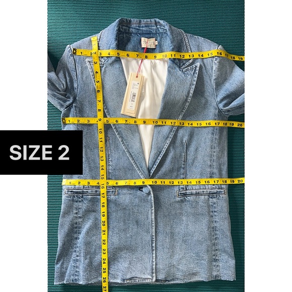 Alice + Olivia Justine Denim Rolled Cuff Blazer Jacket - Picture 9 of 16